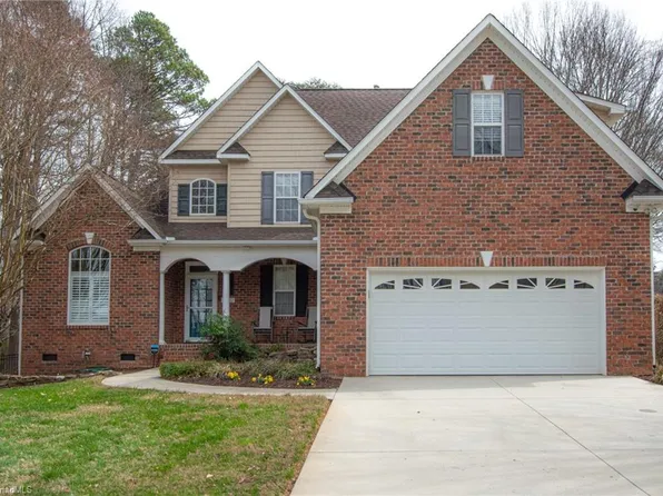 7062 Windrift Ct, Clemmons, NC 27012