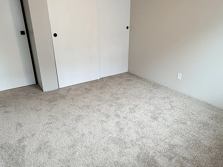 Badger & Blue Lake Apartments — Photo 55