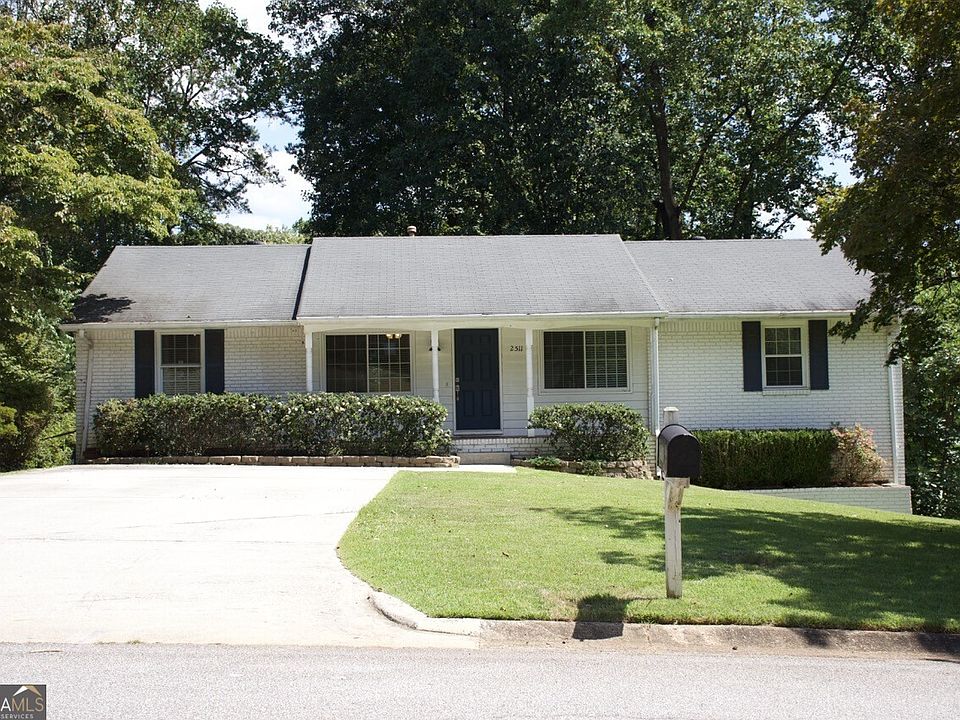 1st image of 2511 Carolyn Dr SE