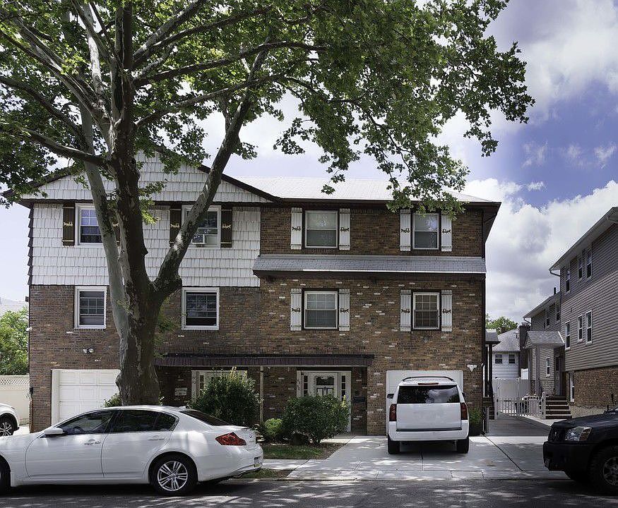 1st image of 5750 225th St #2