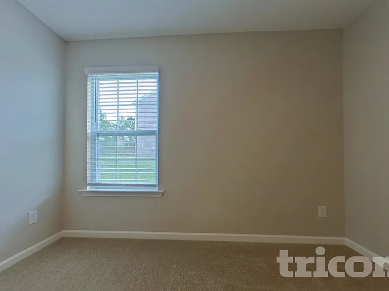 122 Denali Cir — Photo 12