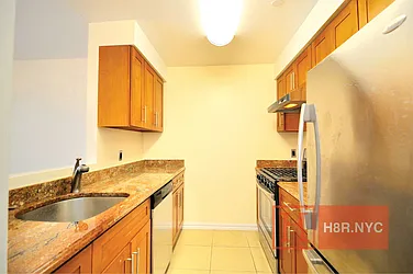 Rented by Happy 8 Realty