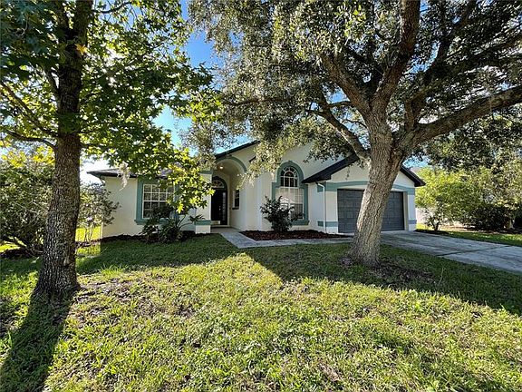 3rd image of 227 Old Mill Cir