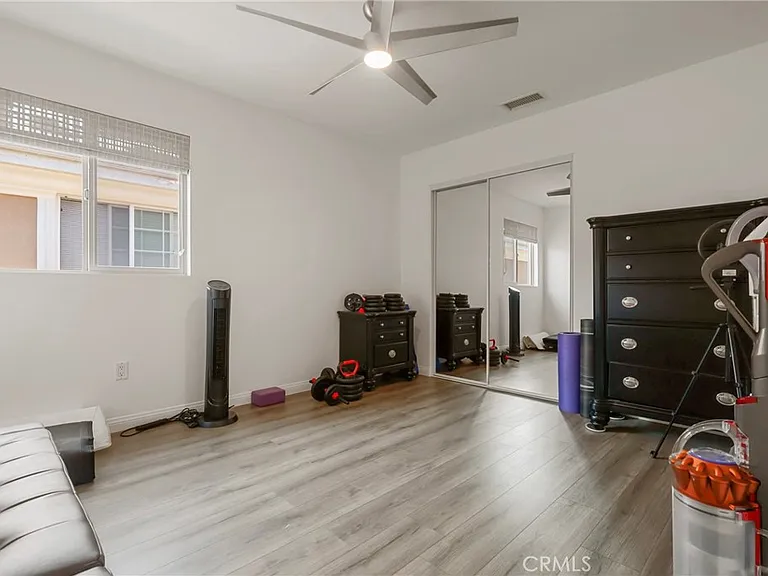 1611 W 208th St #3 — Photo 14