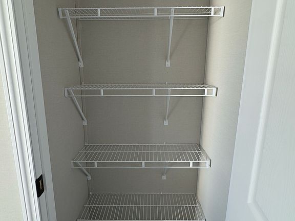 4th image of 29936 Montmorency Dr