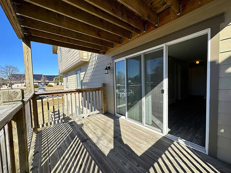 Hunters Glen Apartments — Photo 44