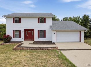 107 Meadow Ln, Saint Robert, MO 65584