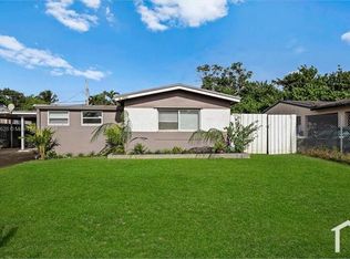 6661 Meade St, Hollywood, FL 33024