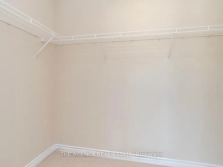 960 Bitterbush Cres #30 — Photo 12