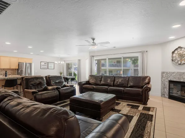 1845 W Canyon View Dr APT 902, St George, UT 84770
