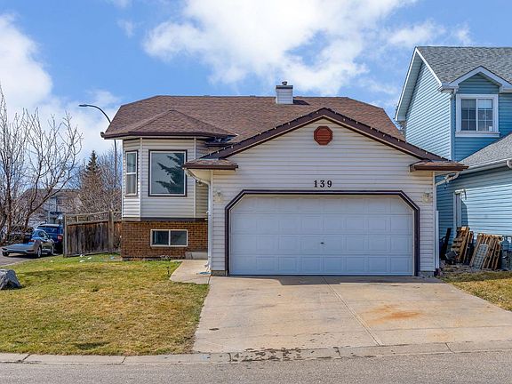 2nd image of 139 Coverdale Ct NE