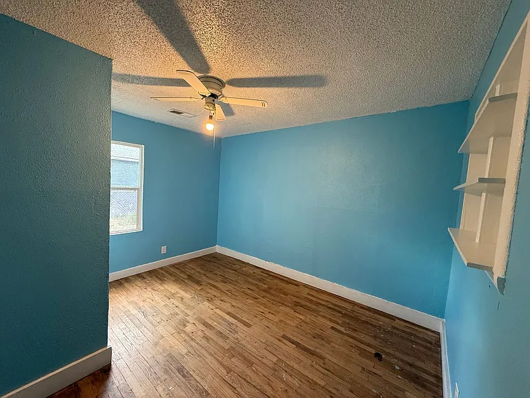 1212 S Lea St — Photo 6