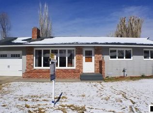1605 Culbertson Ave, Worland, WY 82401