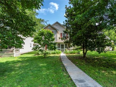 113 W Tahlequah St, Siloam Springs, AR, 72761