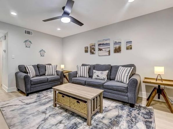 10B Lighthouse Ln