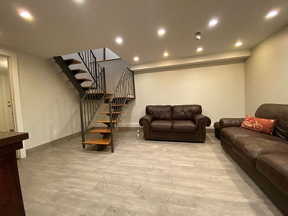 5th image of 161 Noll St #1B