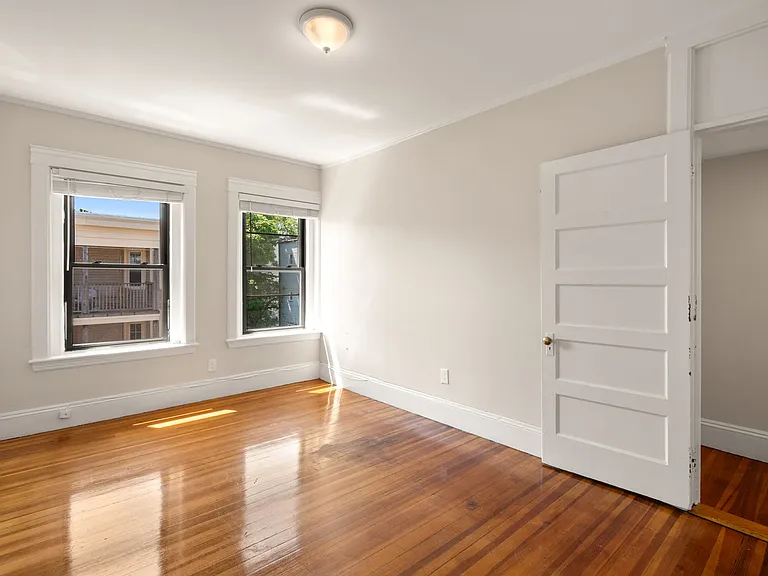 22 Linden Pl #2 — Photo 13
