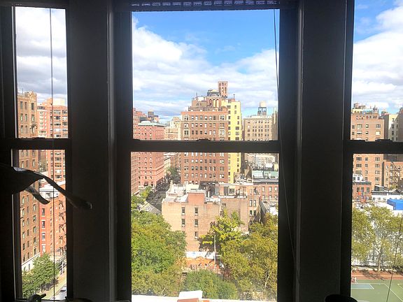 5th image of 175 W 76th St APT 14A