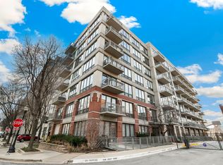 1000 N Kingsbury St APT 503, Chicago, IL 60610