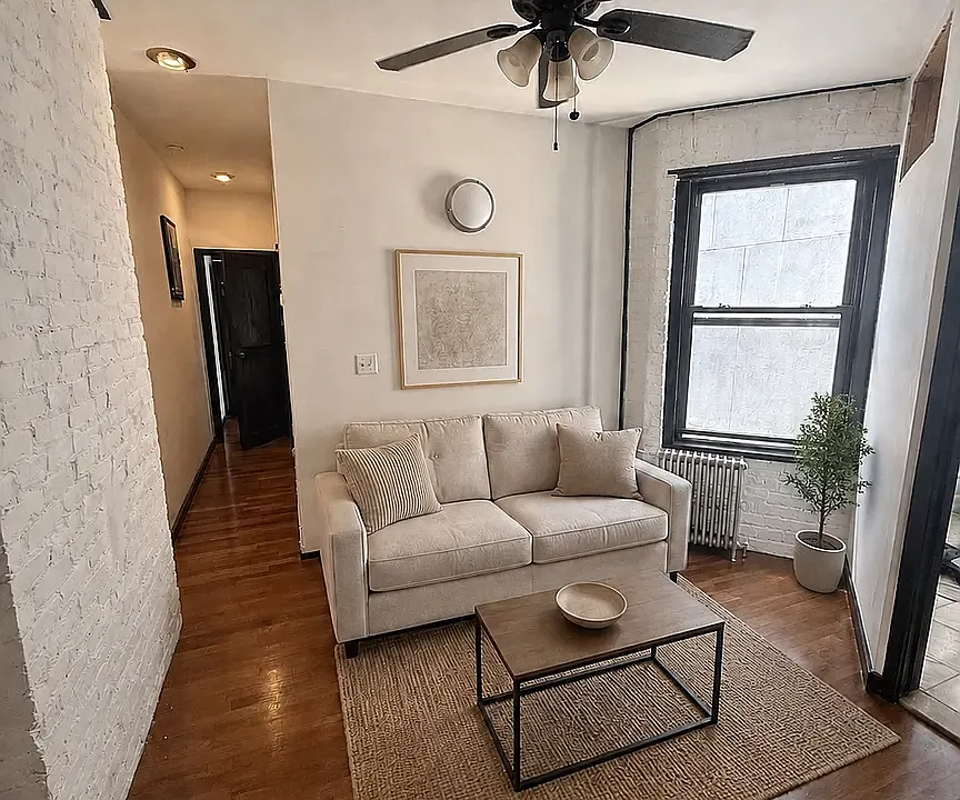 520 E 14th St #18