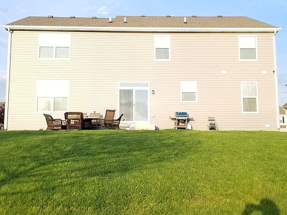 5th image of 1005 Trillium Ln