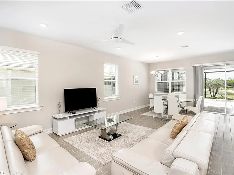 14541 Stern Way — Photo 9