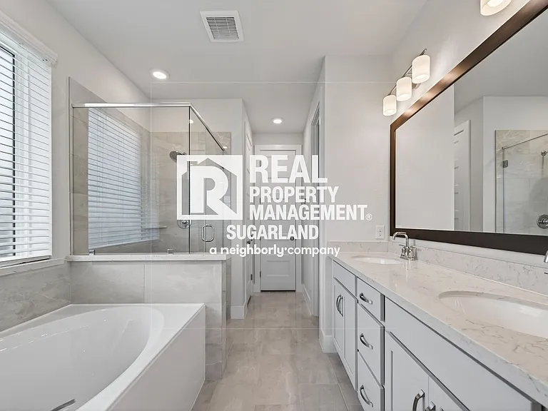 6822 Ivory Sedge Trl — Photo 11