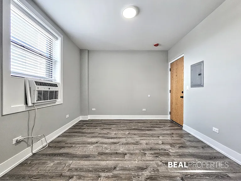 505 West Belmont Ave — Photo 48