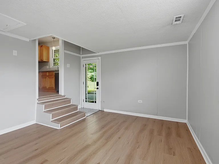 4207 Glynda Dr — Photo 13