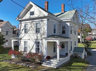 27 Green St, Gorham, ME 04038
