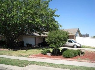 2033 Shenandoah Dr, Carrollton, TX 75007