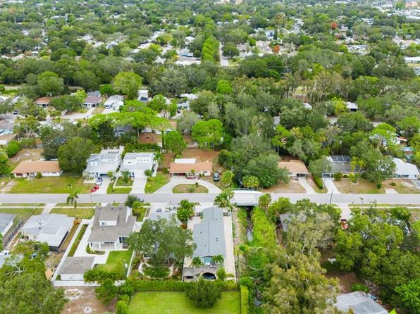 2598 Wood St, Sarasota, FL 34237