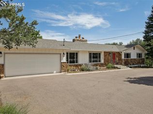 2265 Mesa Rd, Colorado Springs, CO 80904