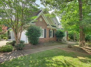 115 Spinnaker Bay Ln, Clover, SC 29710
