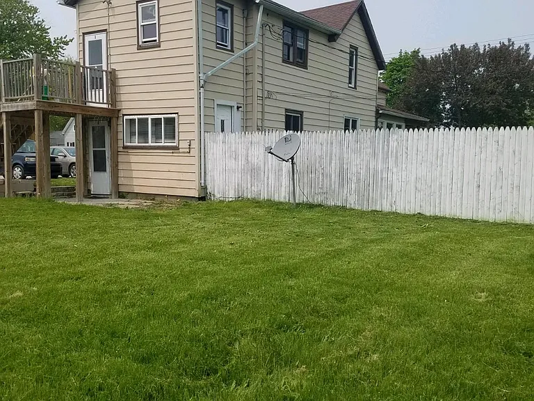 315 W Thomas St #2 — Photo 2