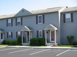 2323 Sandman Dr, Columbus, OH 43235
