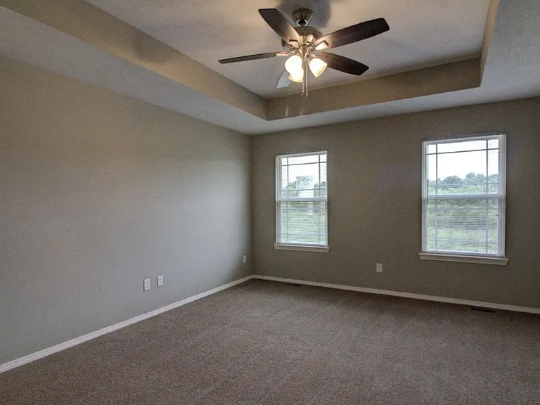 2460 W Spring Water St — Photo 15