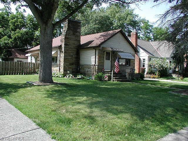 1st image of 4176 W 224th St