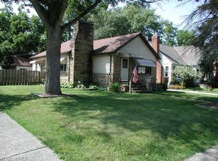 4176 W 224th St, Fairview Park, OH 44126