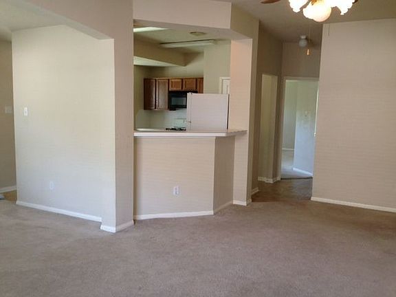 4th image of 3910 Cyril Dr