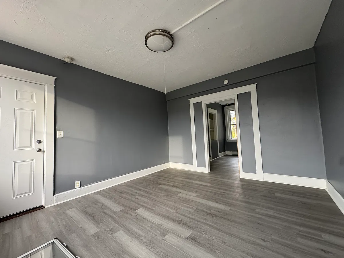 Building Photo - 57 Whiting St #5A