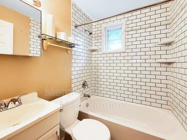 317 Douthit St — Photo 11