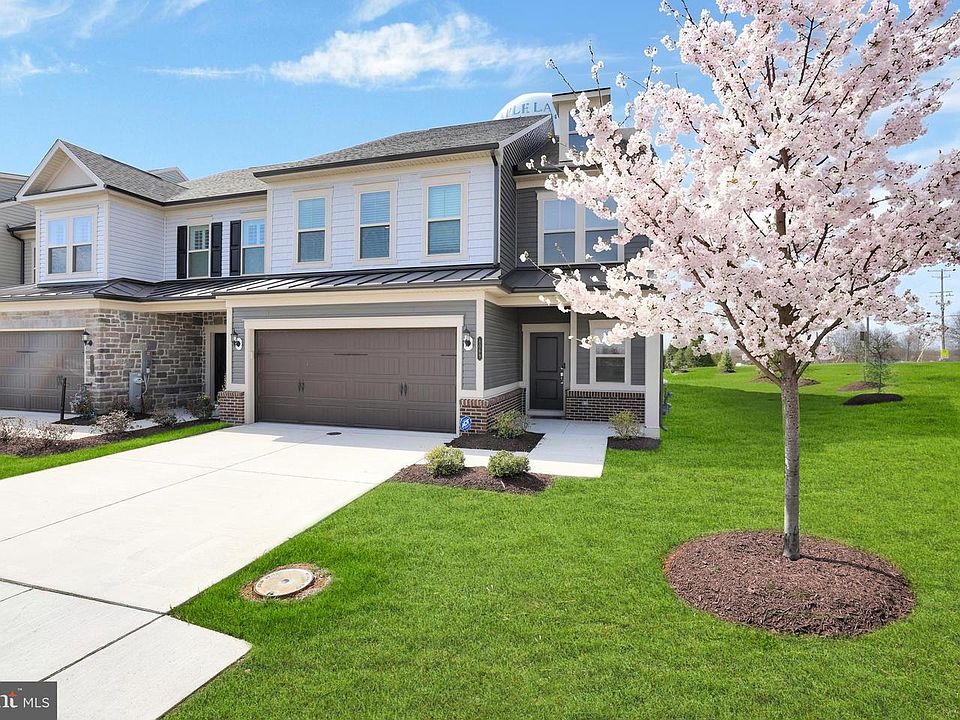 1st image of 8069 Jennys Way #29
