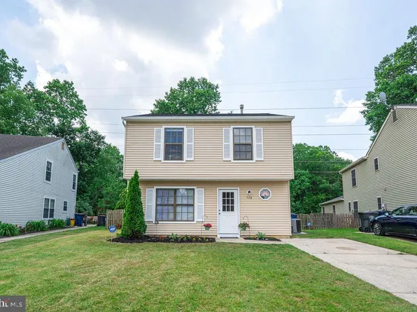 536 Cormorant Dr, Voorhees, NJ 08043