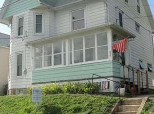 524 High St, Jersey Shore, PA 17740