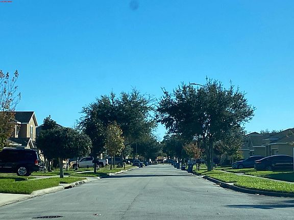 5th image of 184 Whispering Pines Way