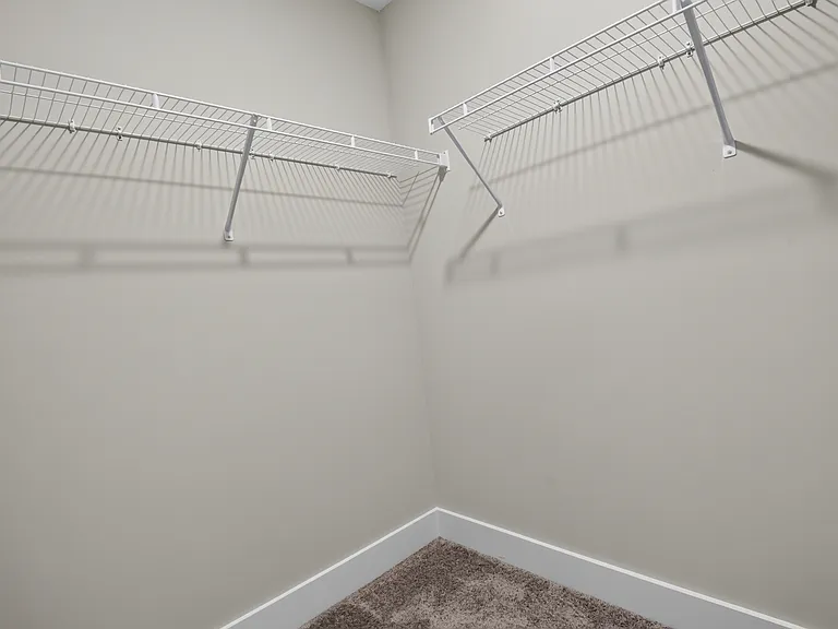 104 Thornberry Rd — Photo 28