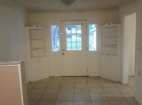 3rd image of 1151 NE 11th St