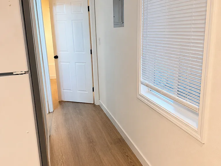 1209 Herman St — Photo 7