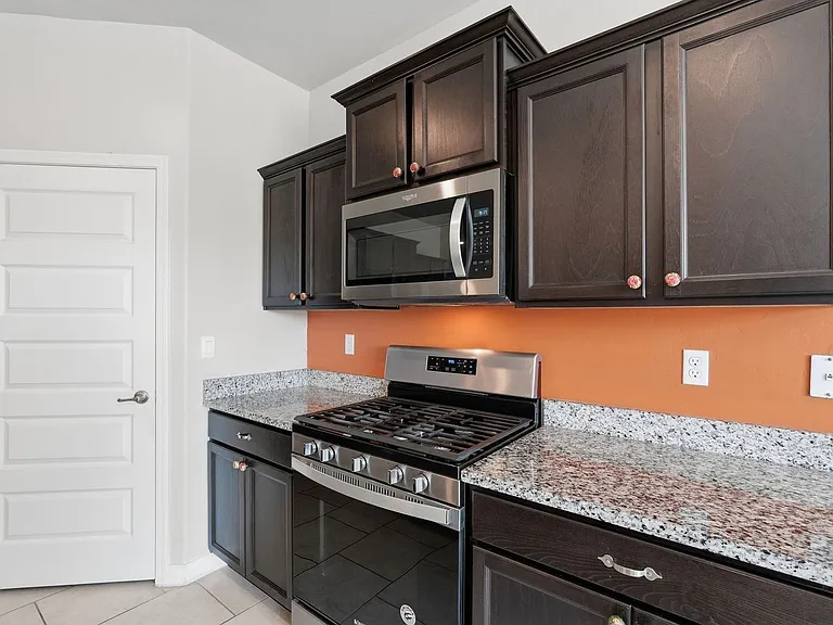 17985 S Whispering Glen Path — Photo 10